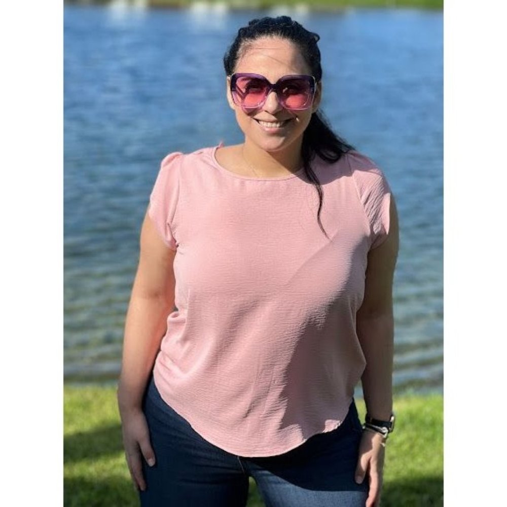 Women's Plus Size Elegant Round Neck Blouse With Back Lace Rose 1X Short Sleeves